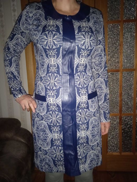 Продам жіночу сукню