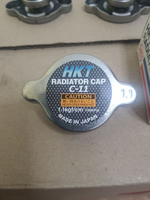 Кришка радіатора PE00­11­5205 Mazda СХ-5