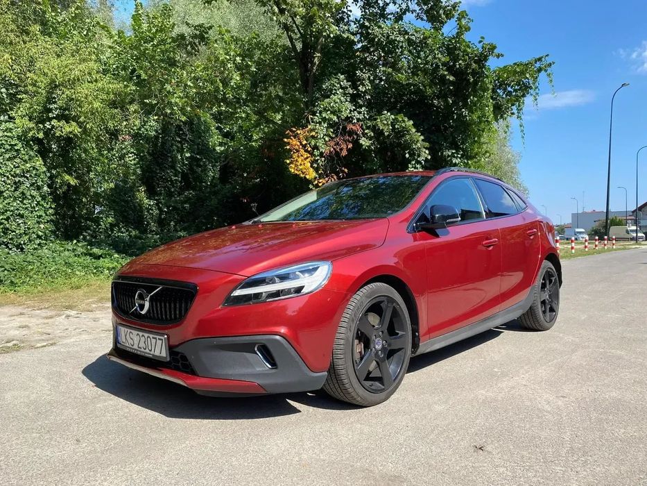 Volvo V40 Volvo V40 Cross Country 2.0 D2 120 KM wersja Summum