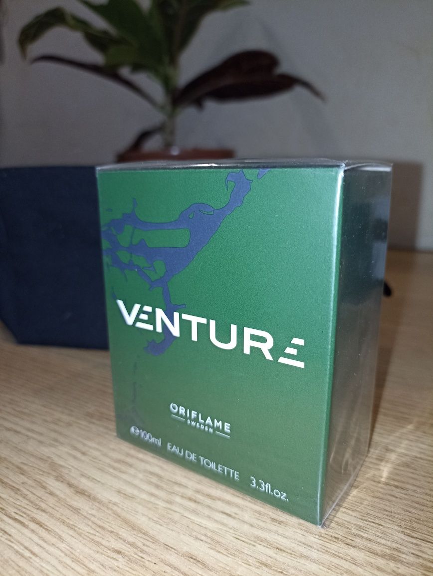 Чоловіча туалетна вода Venture Oriflame.