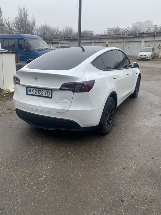 Продам Tesla mobel y dual motor 5/23