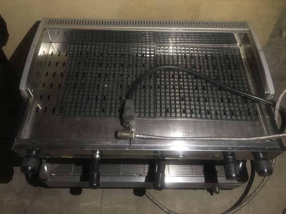 Кофемашина Faema  E98 President