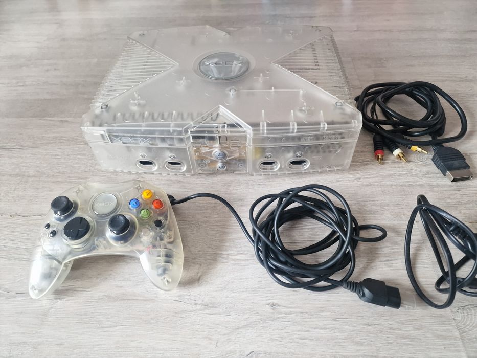 Konsola XBOX Classic Crystal Edition oryginalny stan, pad,