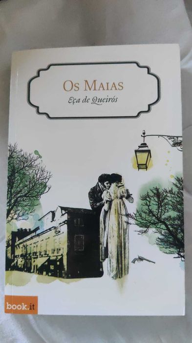 Livro "Os Maias"