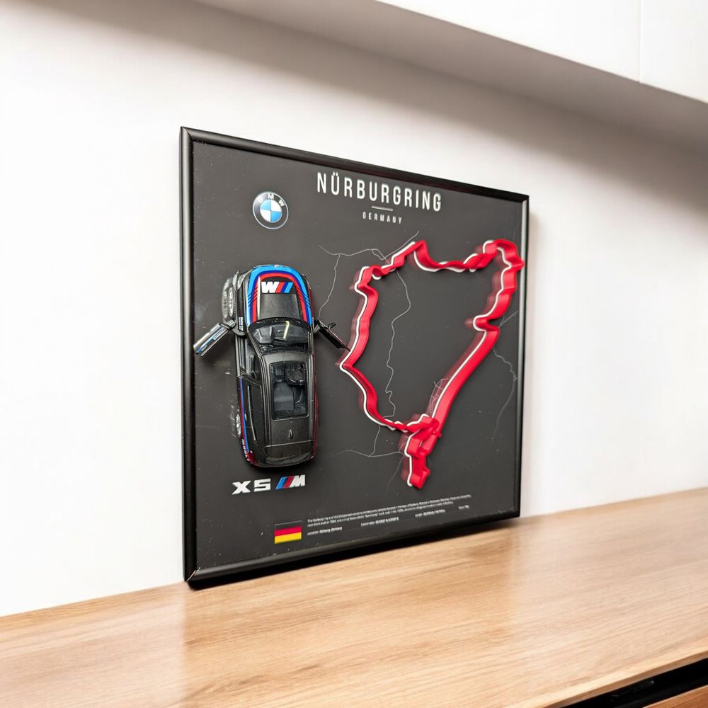 Модель CCA з Рамкою BMW X5/M В Масштабі 1:43 та 3D Трасою Nürburgring