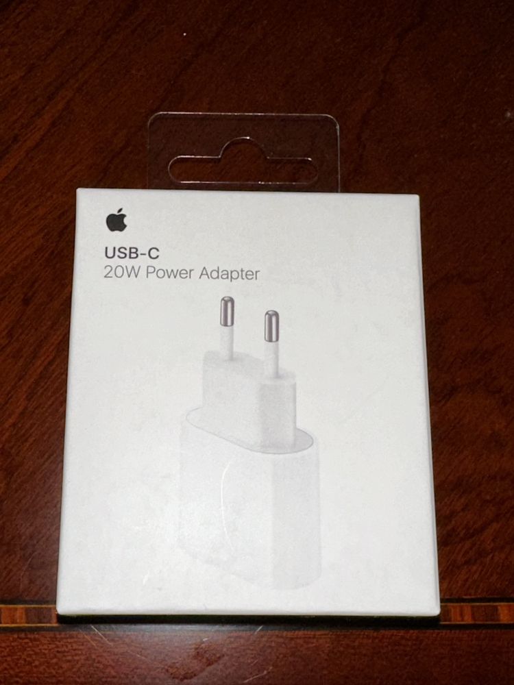USB-C Power Adapter 20W iPhone Apple