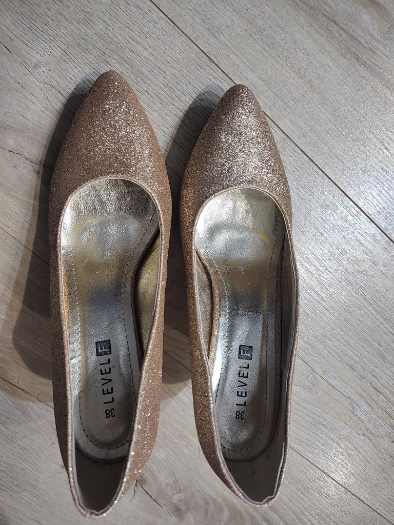 Buty na obcasie złoty brokat Level 38 wesele ślub przyjęcie