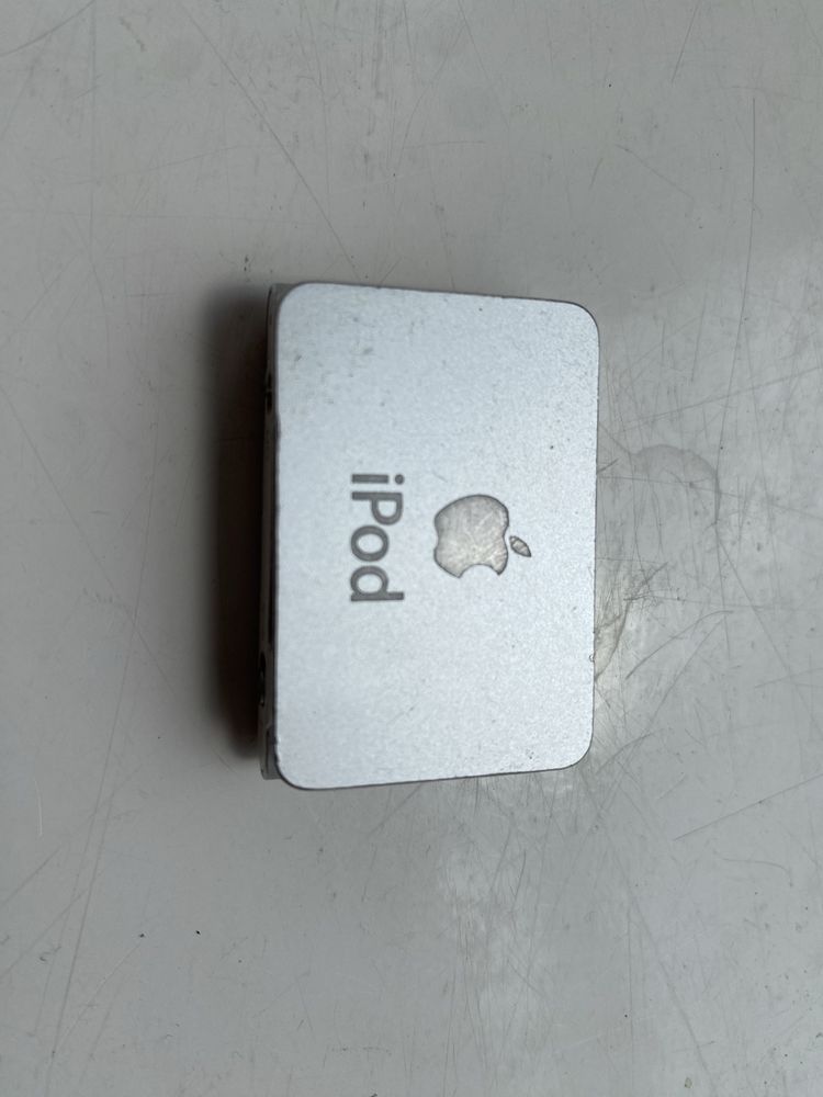 iPod Shuffle 2 gen druga generacja srebrny