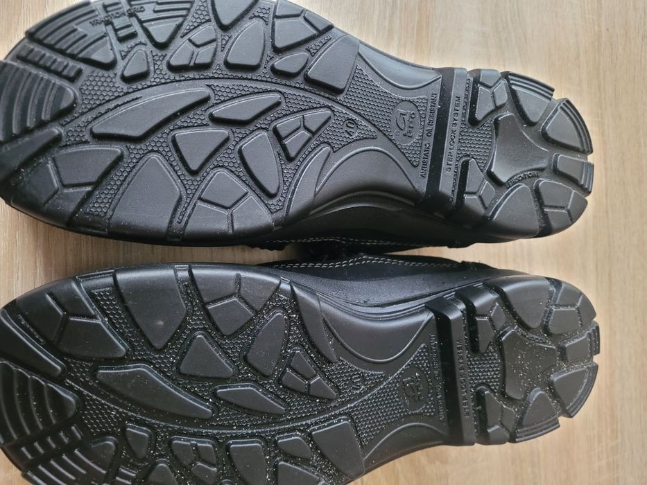 Odzież robocza sprzedam