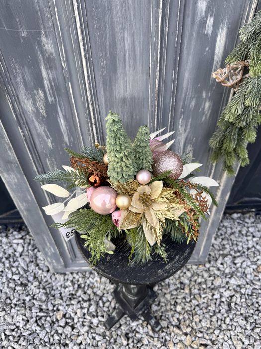 Zimowy stroik z choinkami