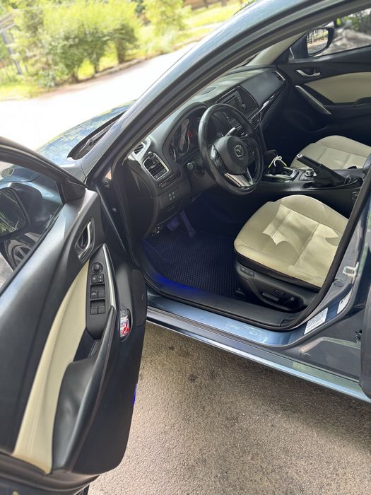 Продам Mazda 6 Grand Touring на максималке