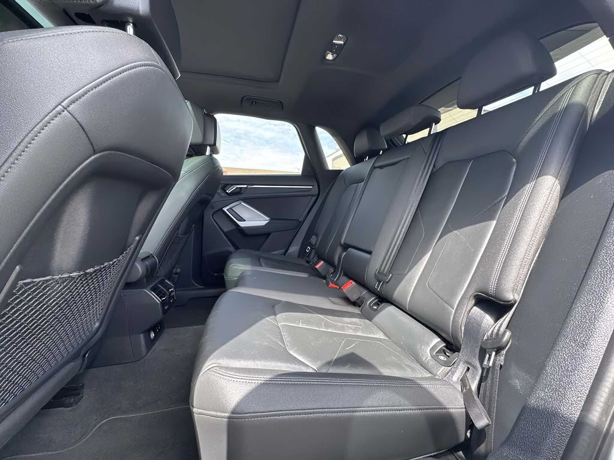 Audi Q3 Premium Plus 2021