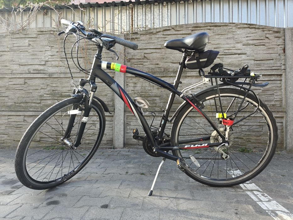 PROMO Rower miejski  Fuji crosstown shimano rozmiar M/L 21’’, koło 28