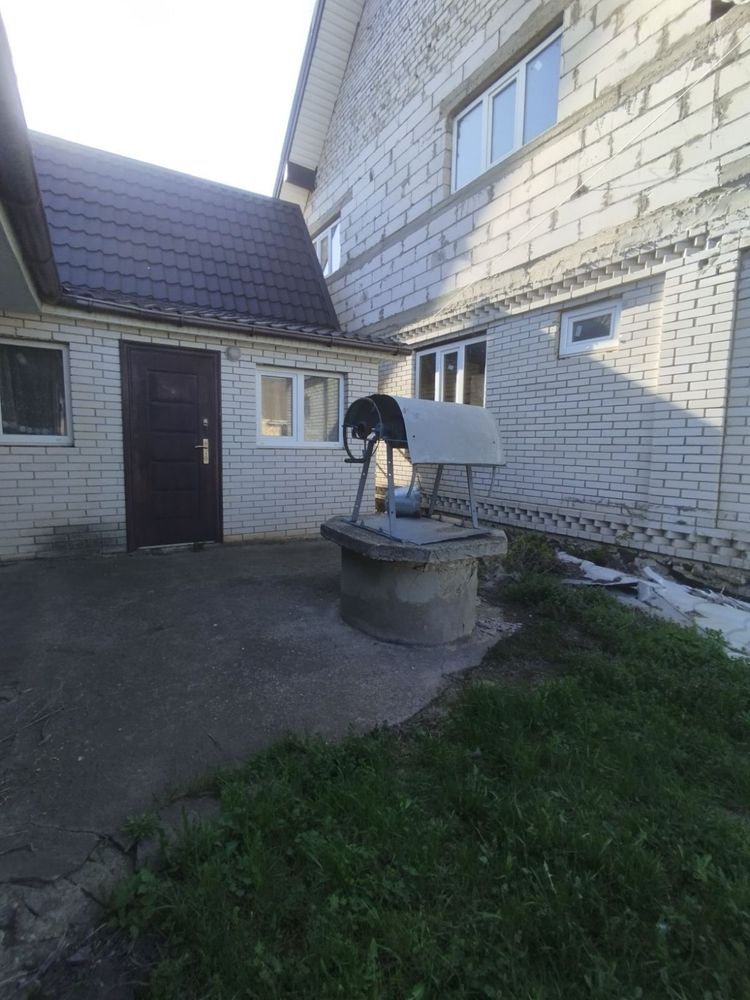 Продам будинок 200м2 смт.Лисянка Черкаської обл.