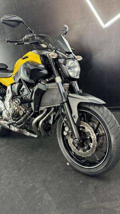Yamaha MT-07 | 2015 | 25 000 km | 55kw