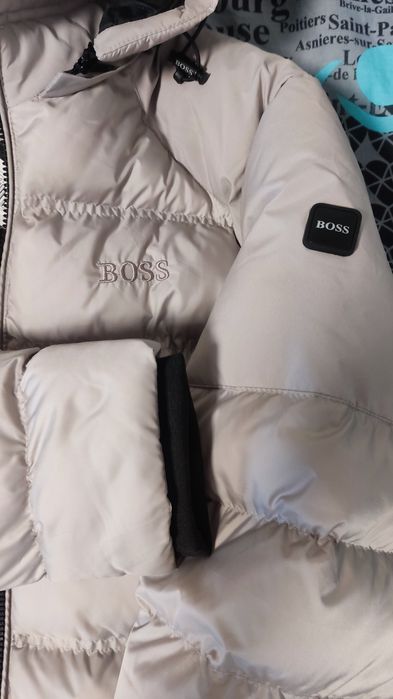 Зимовий чоловічий пуховик HUGO BOSS.Виробник Німеччина p. XL