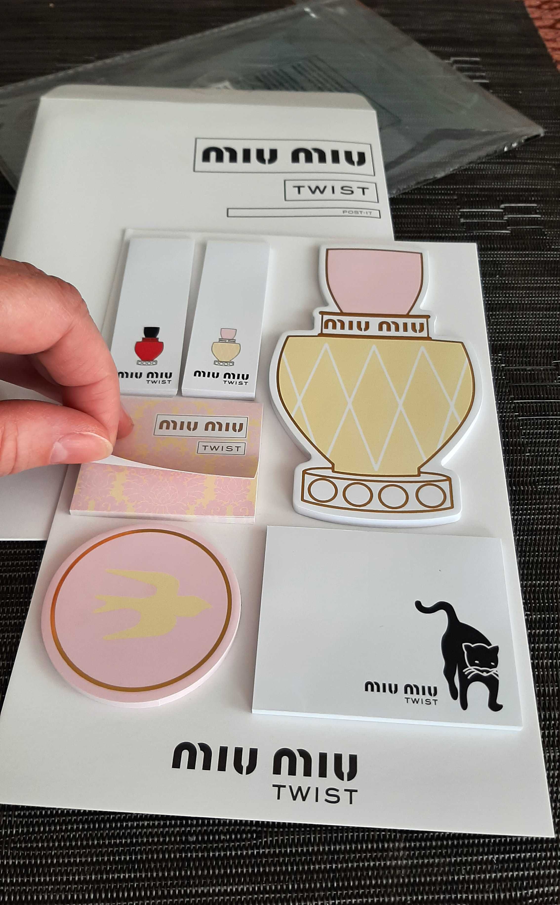 nowe Miu Miu karteczki samoprzylepne zakładki Twist Post-it 2 szt