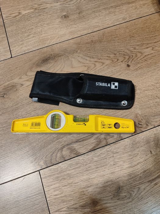 Stabila Poziomica magnetyczna Stabila seria 81 SM, 25 cm, z kaburą