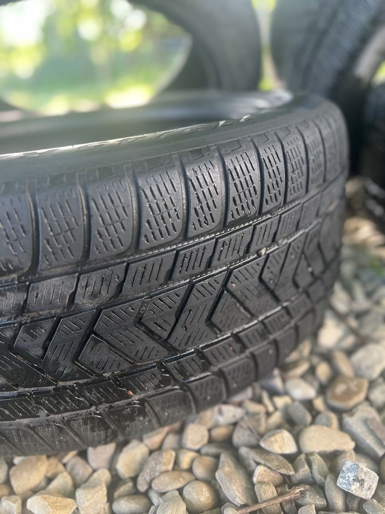 Pirelli 275/45 R21