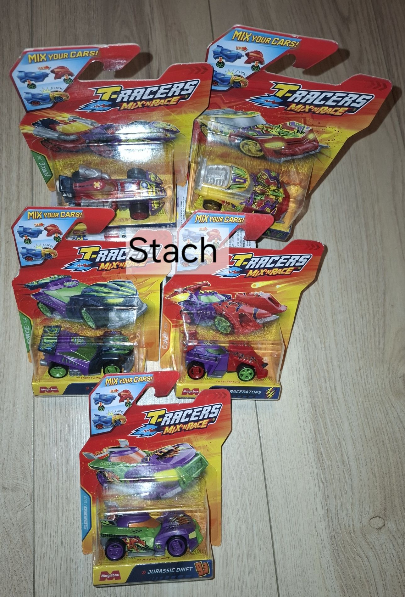 T-Racers Mix in Race Samochody Auta Magicbox