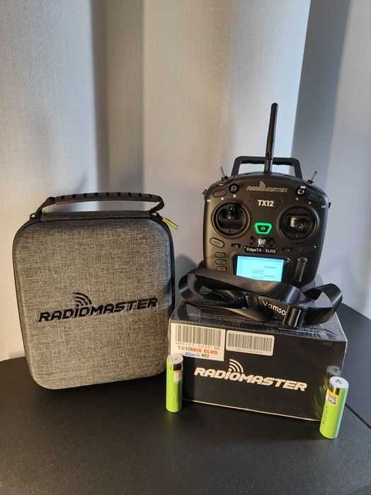 Radiomaster TX12 MKII Новий ERLS FCC Кейс Акумулятори 18650