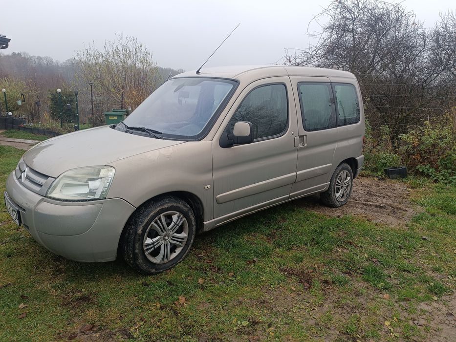 Citroen Berlingo tani w jeździe, mocne w robocie