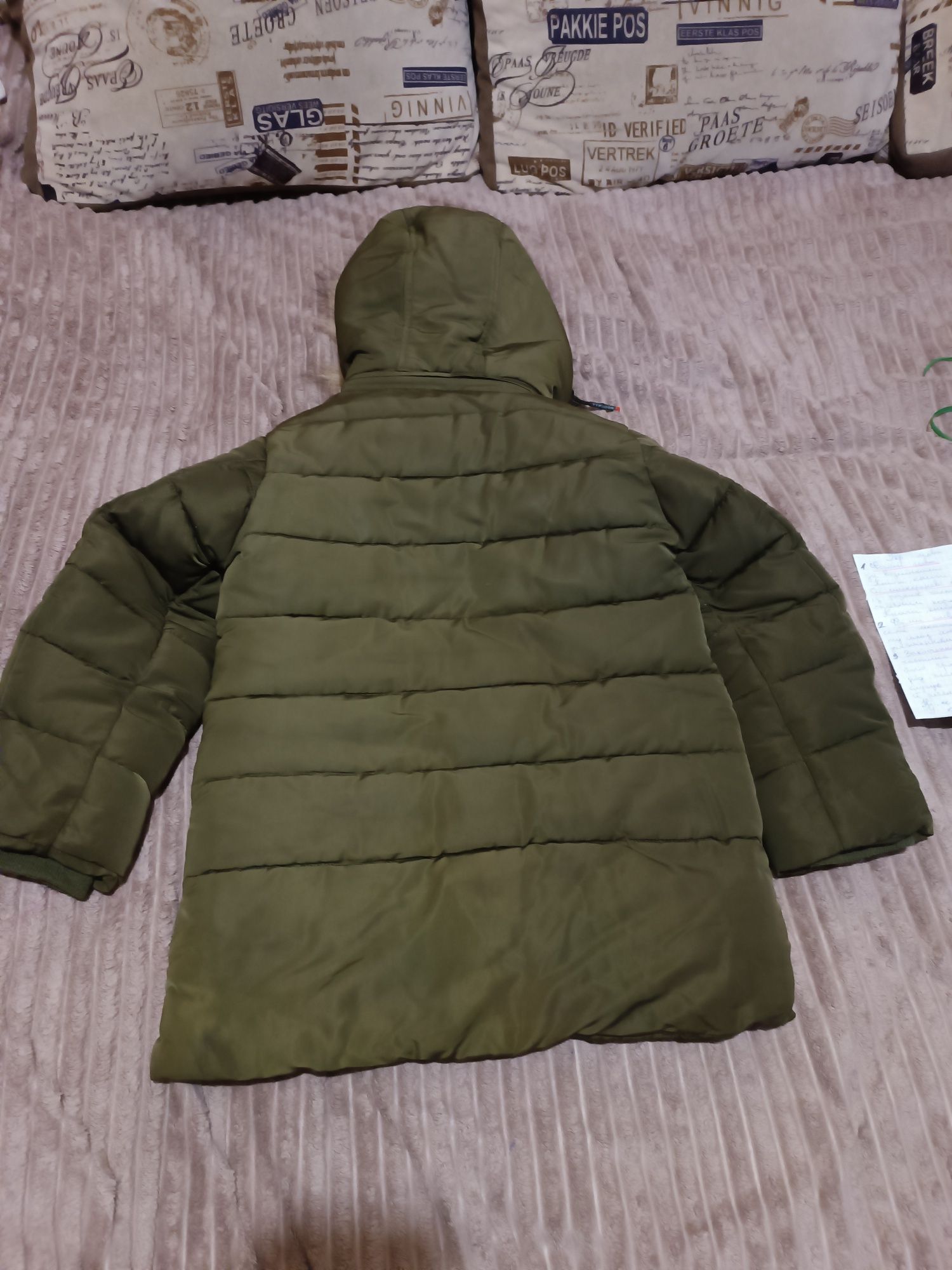 Продам куртку для хлопчика 580 грн