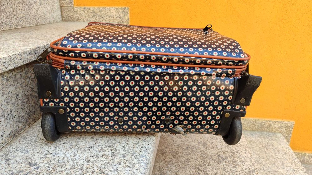 Mala com rodas - Misako