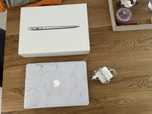 Mackbook air 13” a1466
