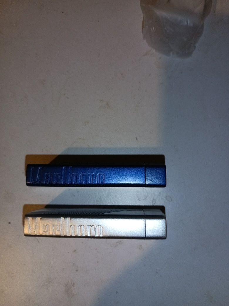 Продам новые зажигалки металлические.