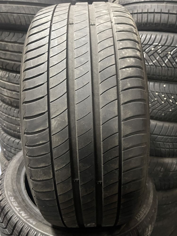 2xMichelin 245 45r18., 2019 5.7mm RFT.