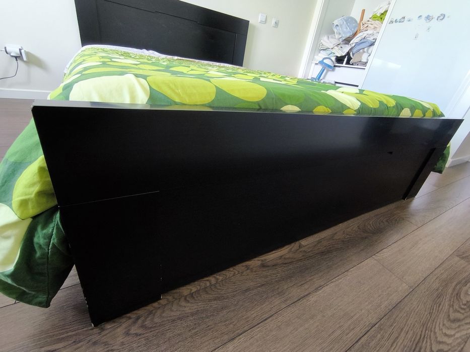 OPORTUNIDADE - Cama de casal em bom estado!