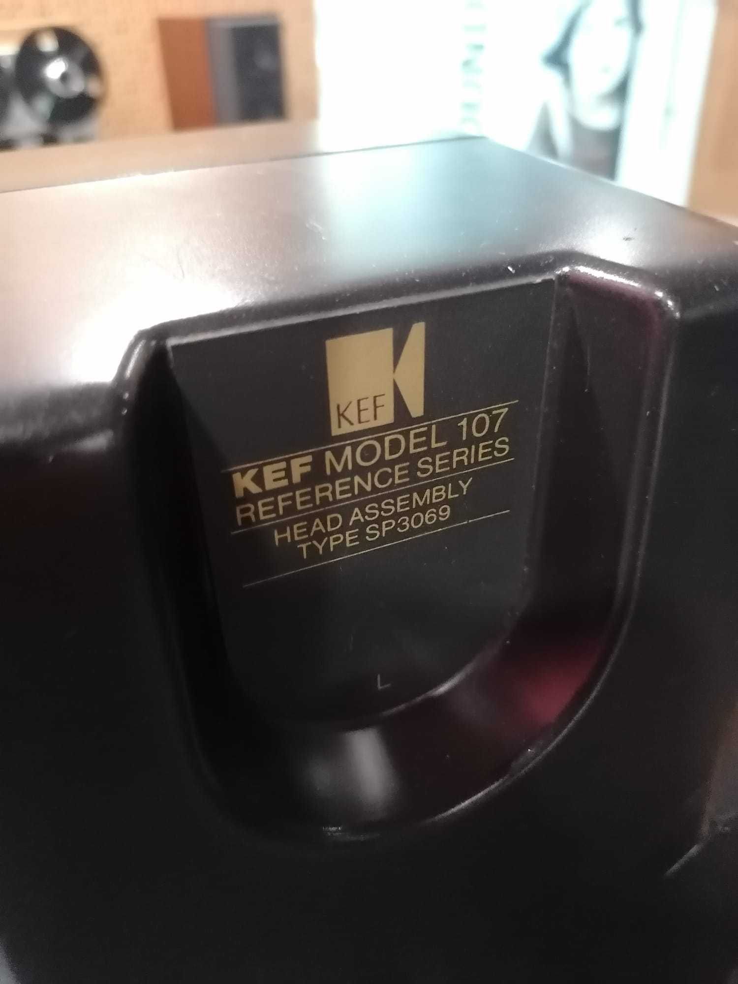 Colunas KEF - MODEL 107