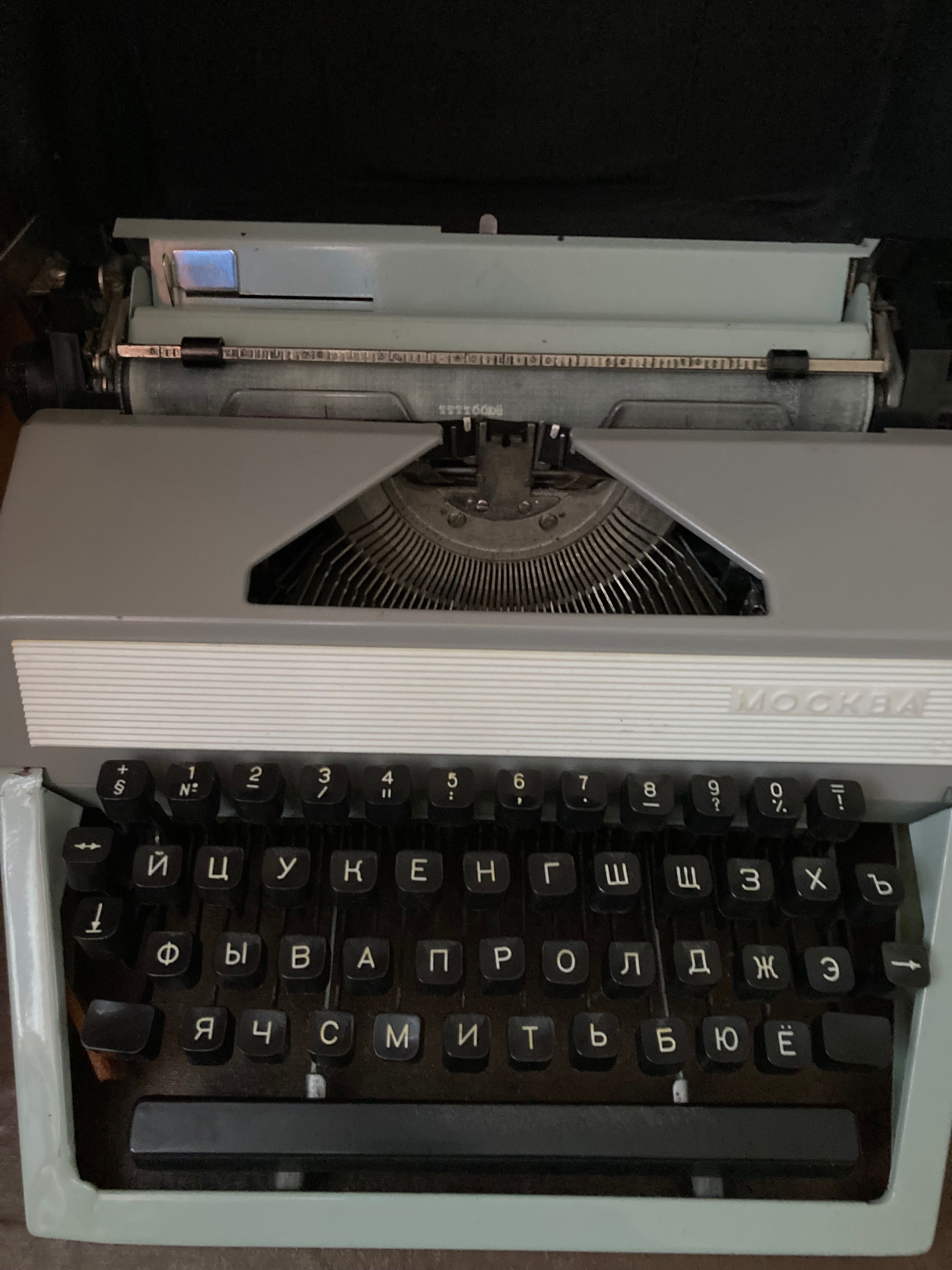 Портативная печатная машинка