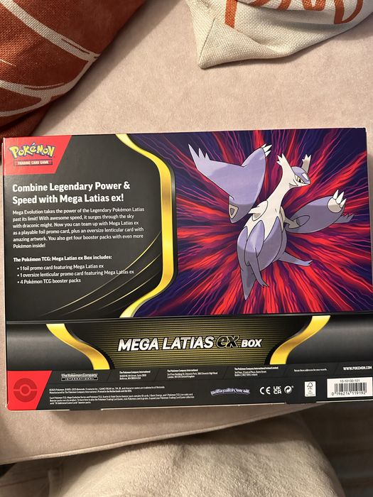 Pokemon TCG Mega Larias EX Box