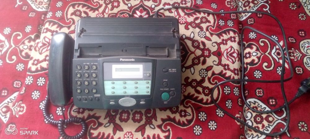 Продам факс недорого