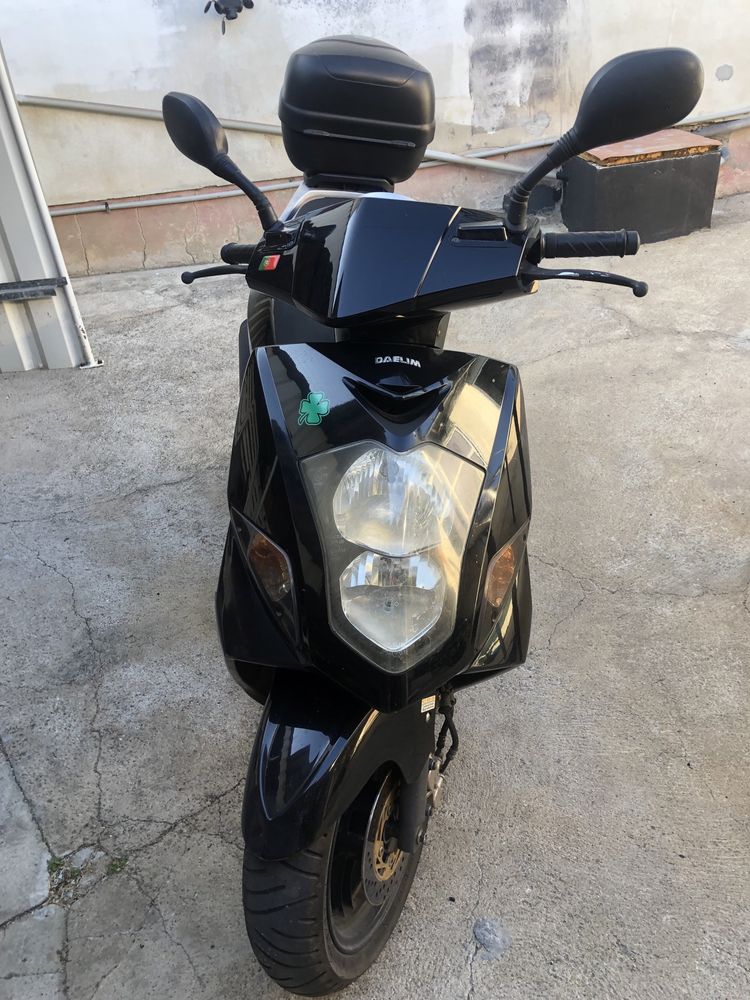 Scooter 125 Daelin s1