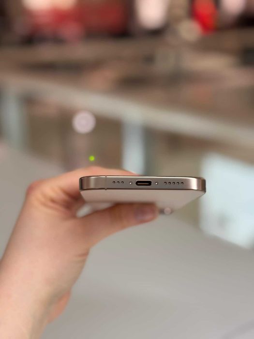 HIT! iPhone 16 Pro 128 GB Desert Titanium | Jak nowy! | Raty 0%