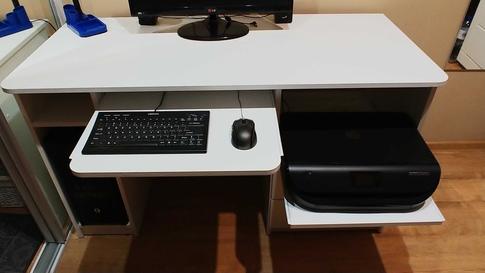 Biurko Max z Szufladą na drukarkę białe do pokoju lub biura