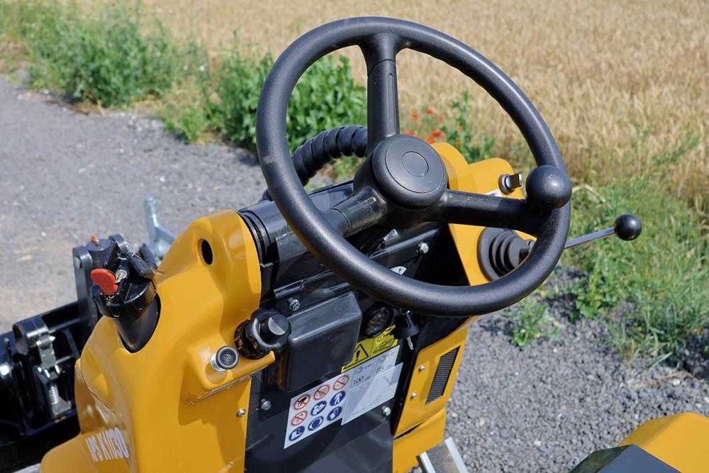 Miniładowarka APS K1030, 2025 silnik 2 cylindrowy gwarancja serwis