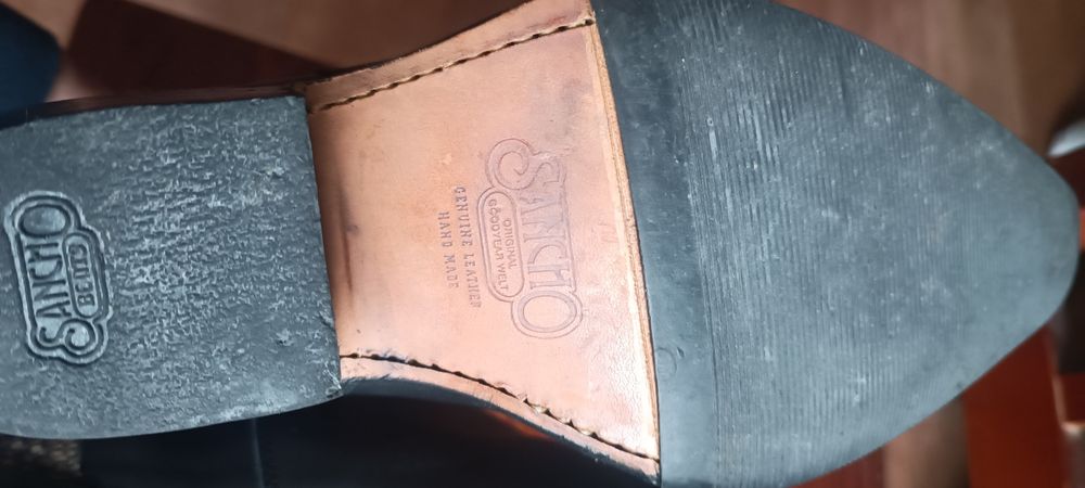 Ковбойські чоботи 36 розміру,вставки зі шкіри рептилії,чудовий стан