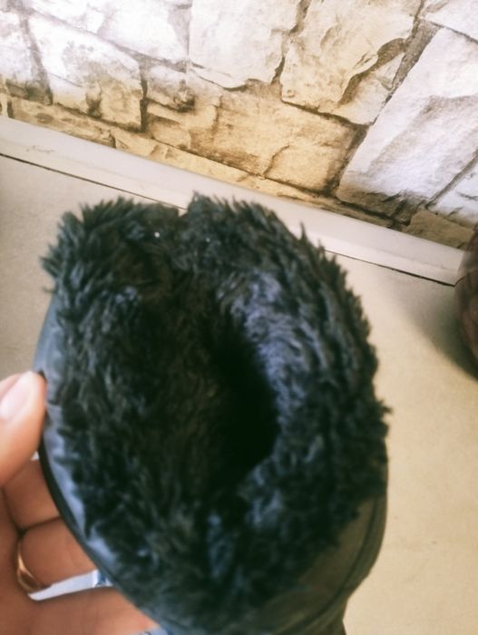 Дутики жіночі , стан нових