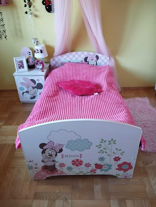 Baldachim  nad łóżko