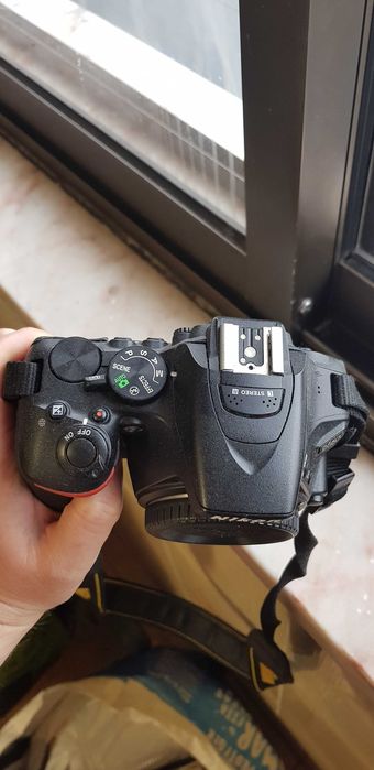 Câmara 5600 da Nikon