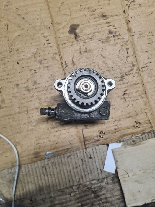 Гур гідропідсилювач керма Mitsubishi Pagero 2 Мітсубісі Паджеро 2.8