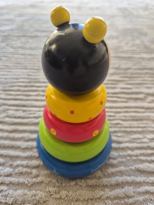 Drewniana wieza biedronka