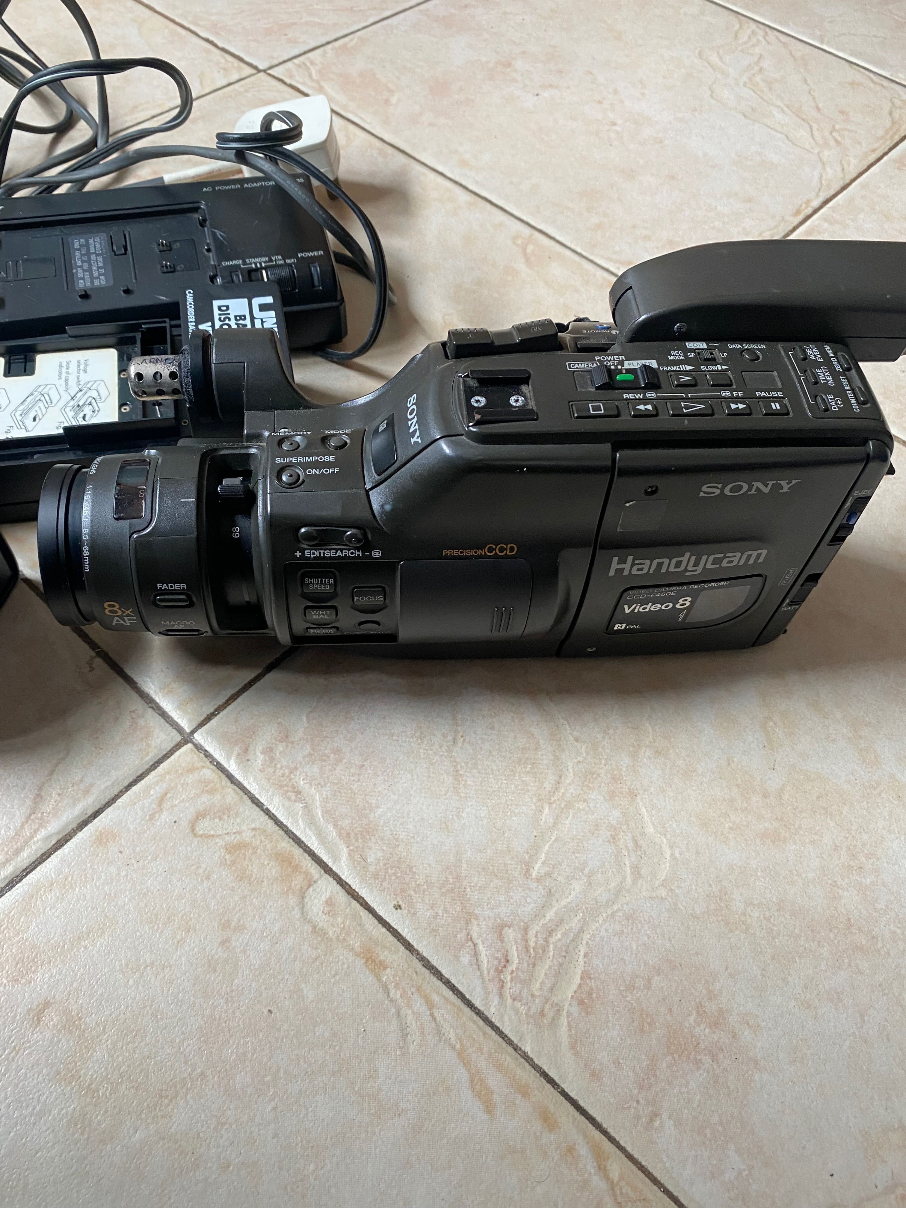 Sony Handycam CCD-F450E