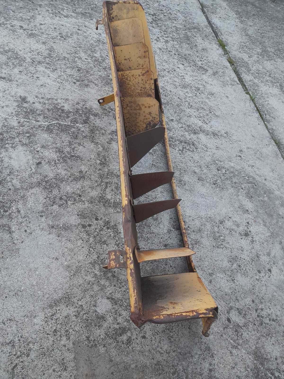 Sieczkarnia do kombajnu  New Holland