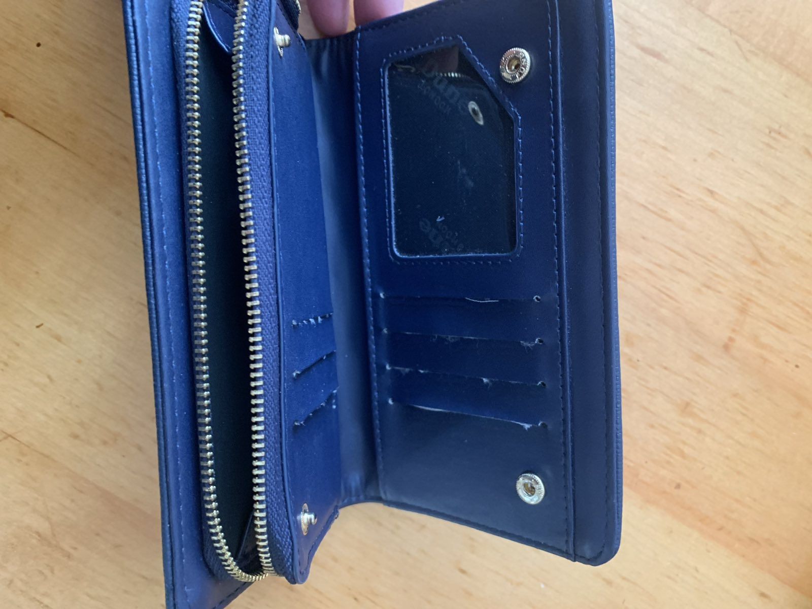 Шкіряний гаманець жіночий