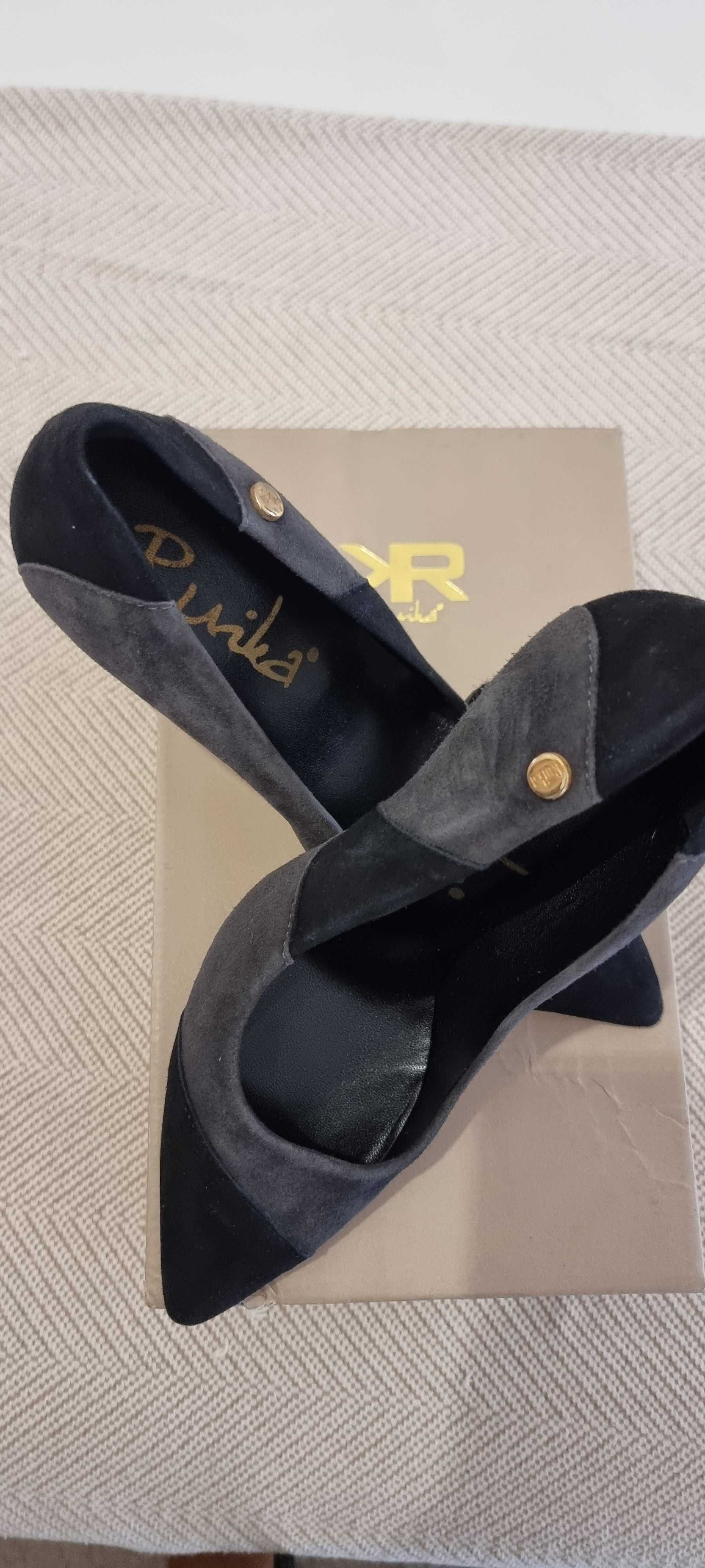 Sapatos Novos Ruika